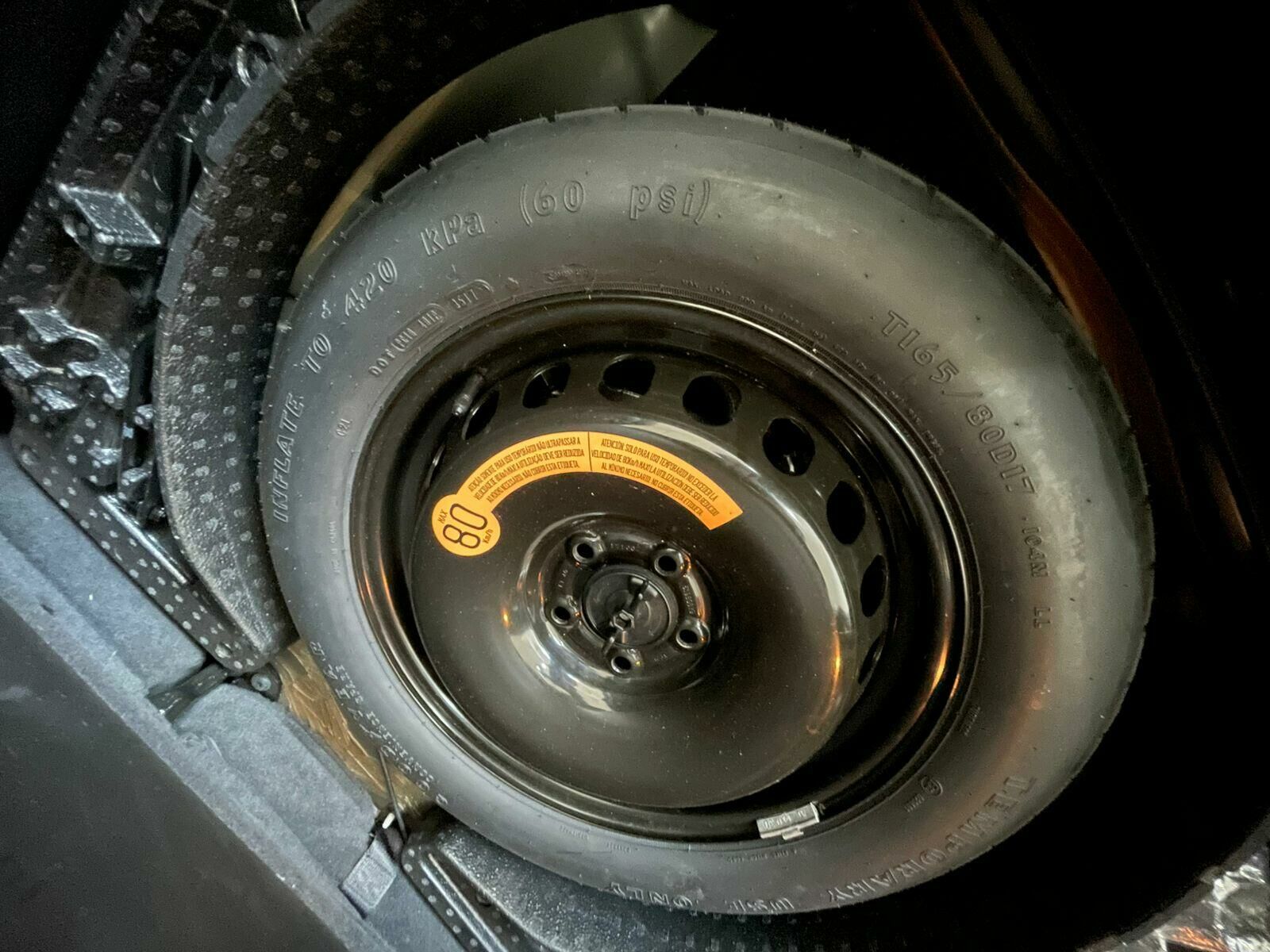 Imagem do veículo  JEEP COMPASS LONGITUDE 2.0